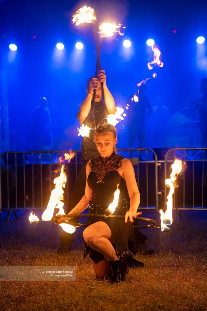 tűzzsonglőrök 0023.jpg